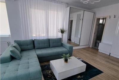 Apartament tip penthouse 2 camere si terasa proprie