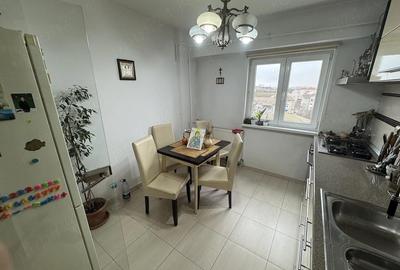 Apartament cu 3 camere decomandat în Simion Bărnuțiu - 2