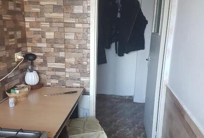 Apartament doua camere, etaj 3, CT, termopan, zona Alecu Russo - 4
