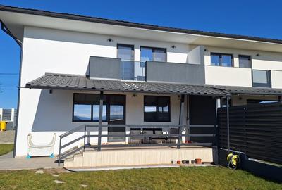 DE vanzare casa cu 5 camere, teren de 364 mp, 195 000 euro. sat Jucu DE vanzare casa cu 5 camere, teren de 364 mp, 195 000 euro. sat Jucu - 1