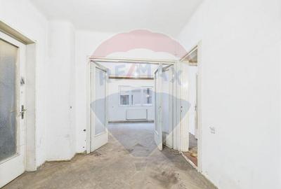 Apartament cu 3 camere la curte langa Foisorul de Foc Apartament cu 3 camere la curte langa Foisorul de Foc - 3