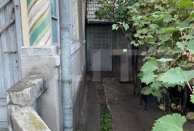 Casa batraneasca, locuibila, Podari, teren 1050 mp - 5