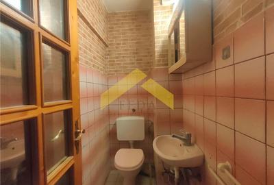 Apartament 3 camere de vanzare zona Intim - 5