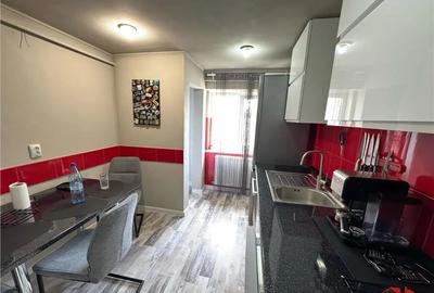 Apartament cu 3 camere decomandat, mobilat în Central - 4