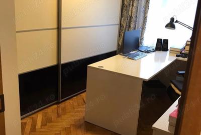 Inchiriez apartament cu trei camere in Mana?tur Inchiriez apartament cu trei camere in Mana?tur - 1