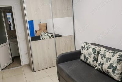 Garsonieră decomandată în Central