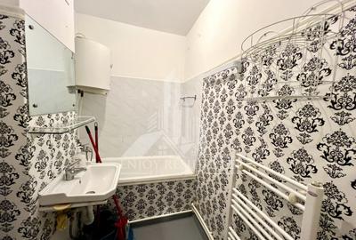 Garsoniera decomandata | CENTRALA PROPRIE 24 Kw | 5 MINUTE DE METROU - 12