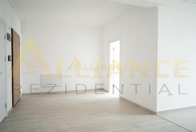 Apartament cu 3 camere semidecomandat în Central - 1