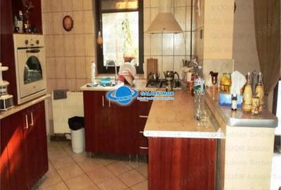 Vanzare vila P+M Targoviste, exterior sud - 3