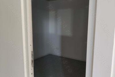 De inchiriat hala in suprafa?a de 300 mp - 3