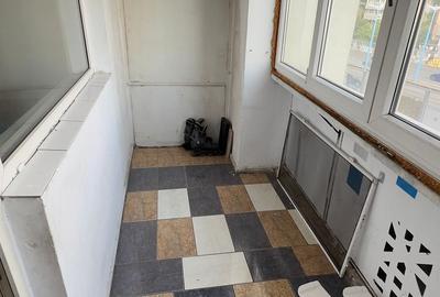 Metrou Basarab - bloc stradal Sos Nicolae Titulescu - 11