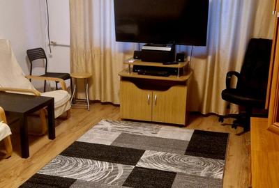 Apartament cu 2 camere decomandat în Aviației