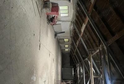 Spațiu comercial, de 300 mp, în Central