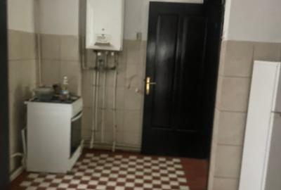 Super Locatie Piata Lahovari - 9