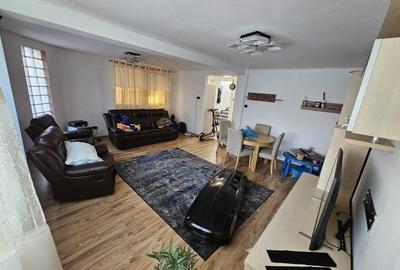 Duplex cu 4 camere cu Canalizare în Păcii - 2