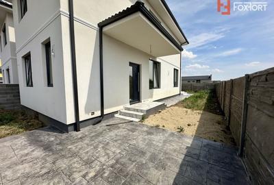 Duplex individual Mosnita cu 5 camere, 3 bai, zona Noul Lidl Duplex individual Mosnita cu 5 camere, 3 bai, zona Noul Lidl - 1