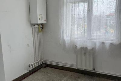 Apartament cu 2 camere semidecomandat în Micro 19 - 2