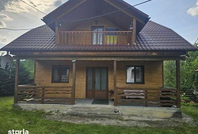 Casă cu 4 camere cu Teren 160 Mp în Soveja - 3