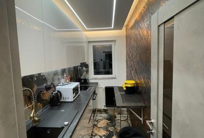 Garsonieră decomandată în Central - 6