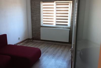 Garsonieră decomandată în Central - 1