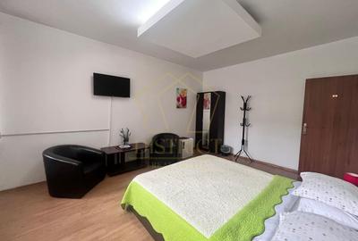 Pensiune superba cu piscina | COMISION 0 | Girocului - 8