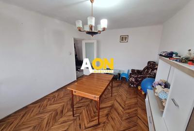 Apartament cu 4 camere decomandat în Cetate - 4