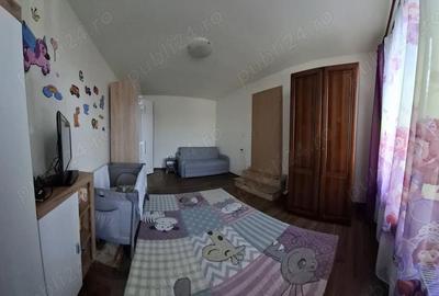 Apartament cu 3 camere decomandat în Giroc - 3