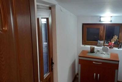 Casă cu 4 camere în Zănoaga - 6