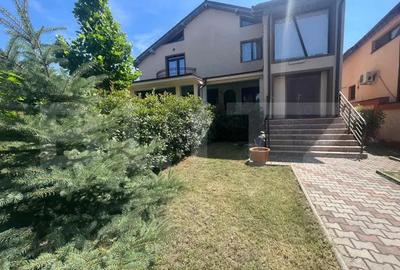 Apartament cu 4 camere decomandat, mobilat în Lăpuș Argeș - 1