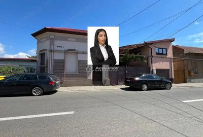 Casă cu 6 camere cu Teren 511 Mp în Lugoj - 1