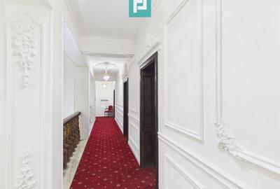 Casă individuală cu 13 camere cu Teren 4850 Mp în Pârneava - 4