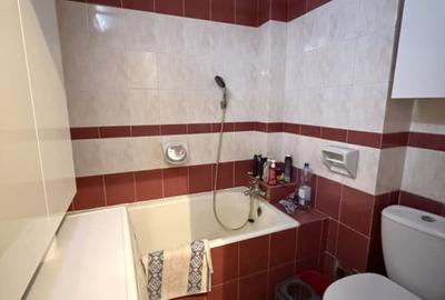 Apartament cu 2 camere nedecomandat, mobilat în P-ța Doina - 6