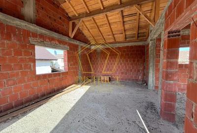 COM 0% Casa la rosu cu 5 camere P+E | Blascovici - 4