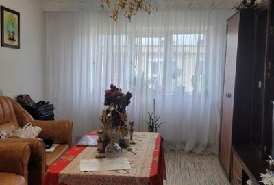 Apartament 3 camere de vanzare Crangasi - 2