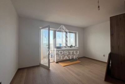 Apartament decomandat, complet renovat cu centrala proprie - 2