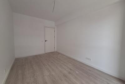 Apartament cu 3 camere semidecomandat în Florești - 5