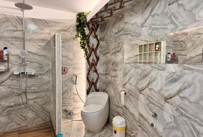 Apartament cu 4 camere decomandat, mobilat în Universitate