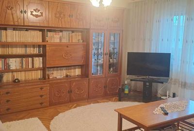 Apartament cu 3 camere decomandat în Exercițiu - 3