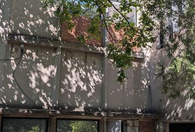 Spațiu comercial, de 800 mp, în Central - 1