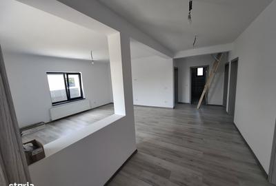Casă cu 4 camere cu Teren 380 Mp în Hemeiuș - 11
