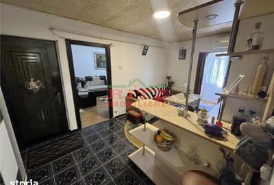 Apartament cu 2 camere decomandat în Central - 9