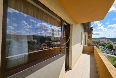 Apartament cu 2 camere decomandat în Central - 1