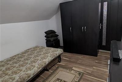 Apartament cu 3 camere decomandat în Podu Roș - 7