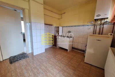 Garsonieră decomandată în Dâmbu Pietros - 3