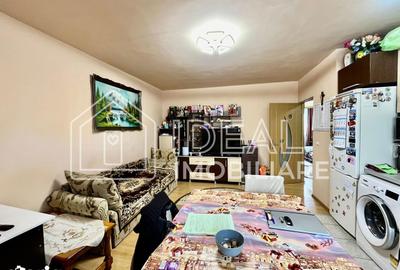 Apartament cu 3 camere decomandat în Gușterița - 9