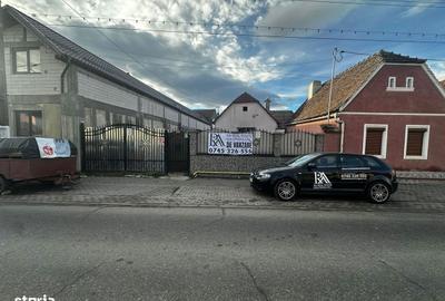 Casă cu 3 camere în Cristian - 1