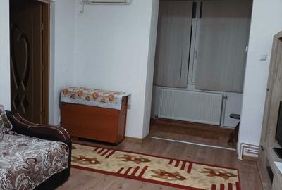 Apartament cu 2 camere decomandat în Tătărași