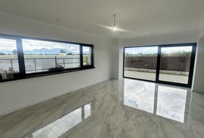 Casa pe un singur nivel 4 camere , in zona Harman - 7