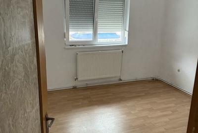Apartament cu 4 camere decomandat în Central - 5