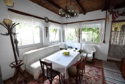 Casă cu 6 camere cu Teren 453 Mp în Mădăras - 2